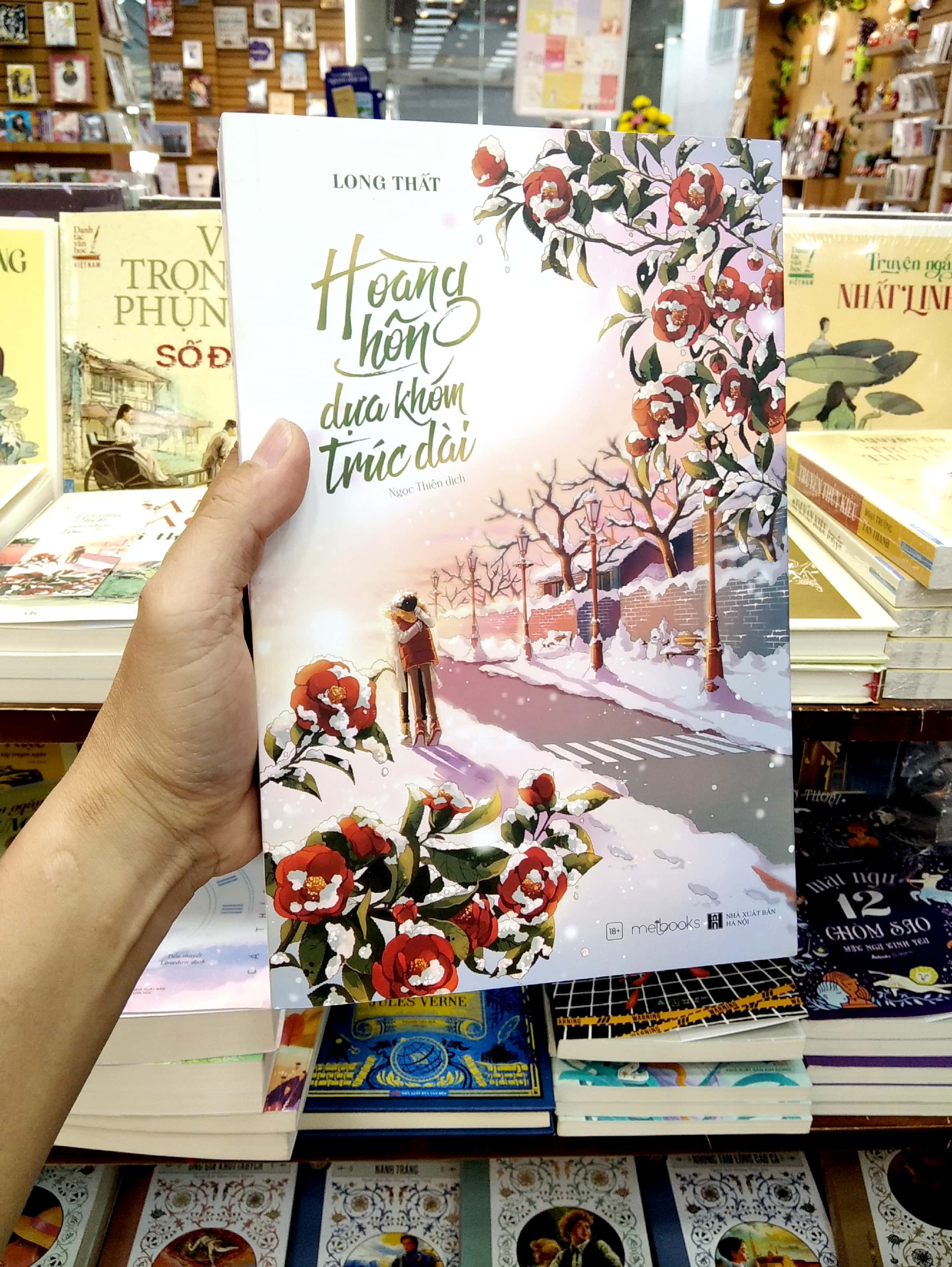 Hoàng Hôn Dựa Khóm Trúc Dài - Tặng Kèm Bookmark