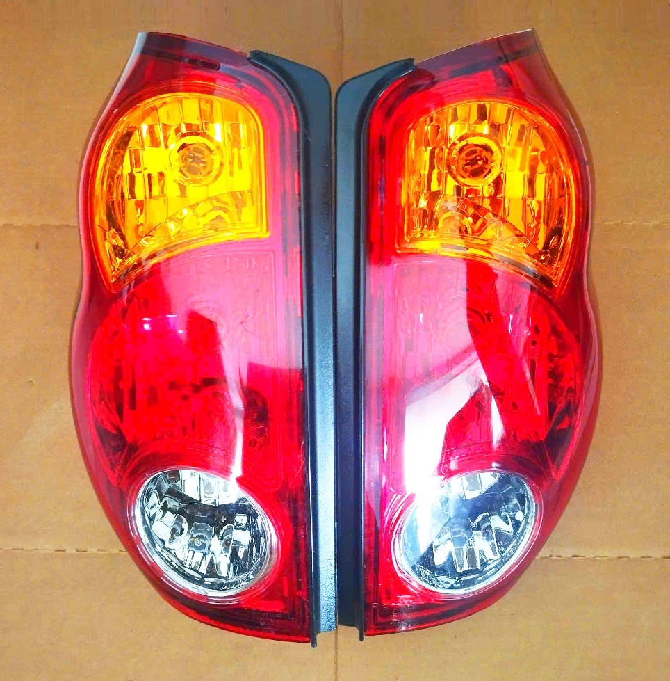 Bộ Đèn Hậu Mitsubishi Triton (2009-2014)