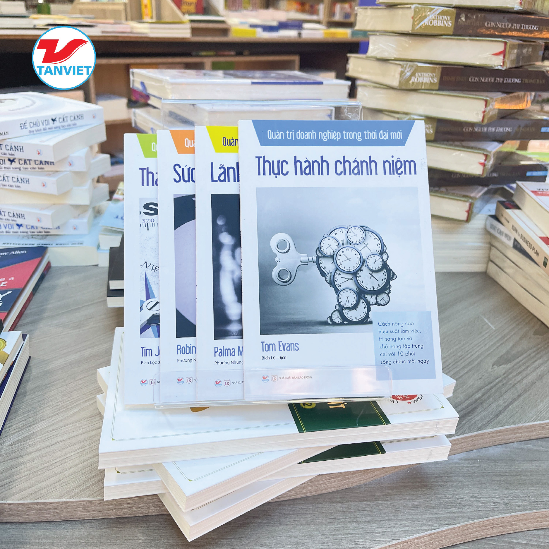 Combo: SÁCH VỀ QUẢN TRỊ DOANH NGHIỆP TRONG THỜI ĐẠI MỚI