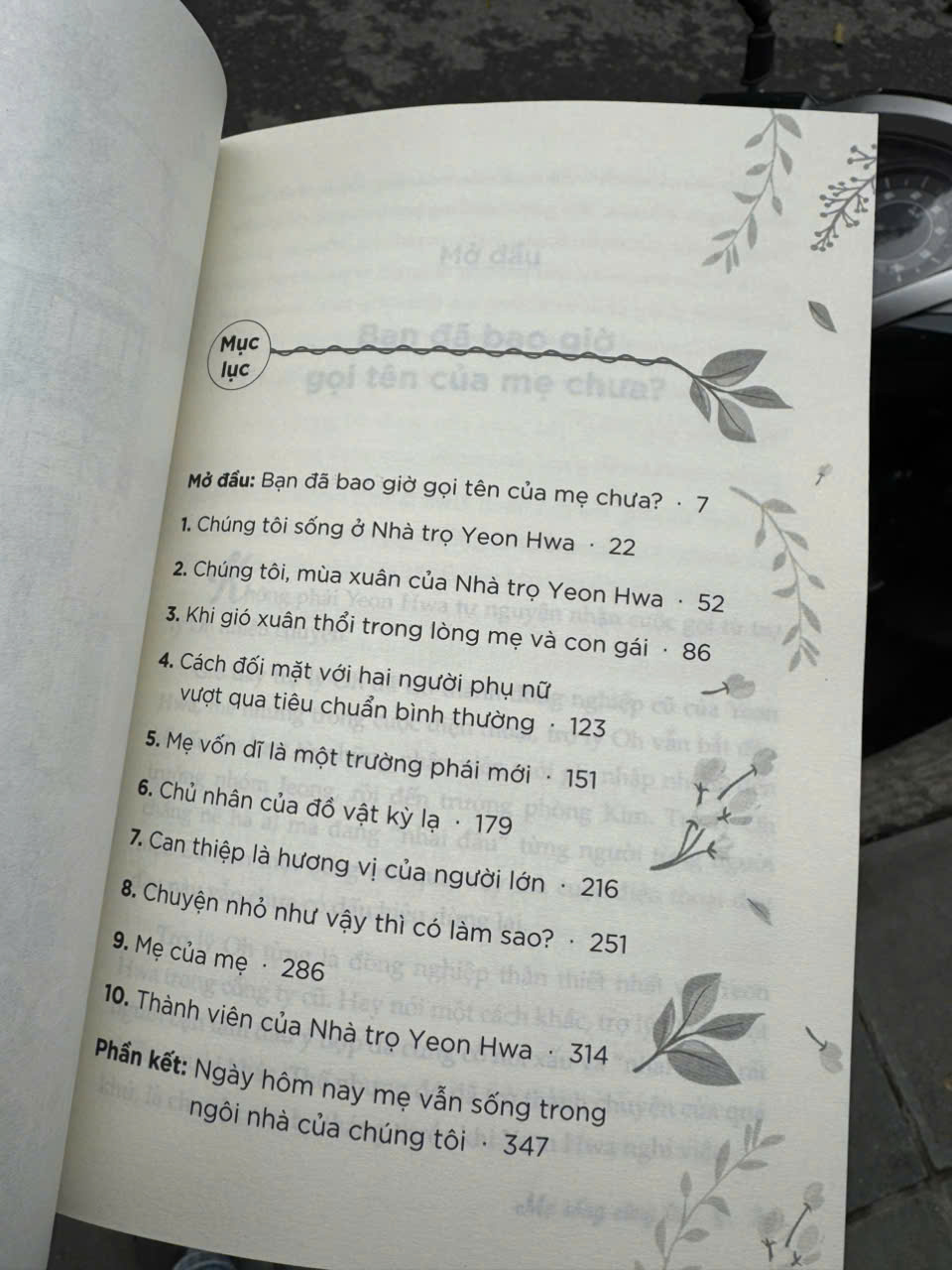 MẸ SỐNG CÙNG TÔI - Bae Kyung Hee – Hà Thu dịch - Tân Việt Books - NXB Văn Học