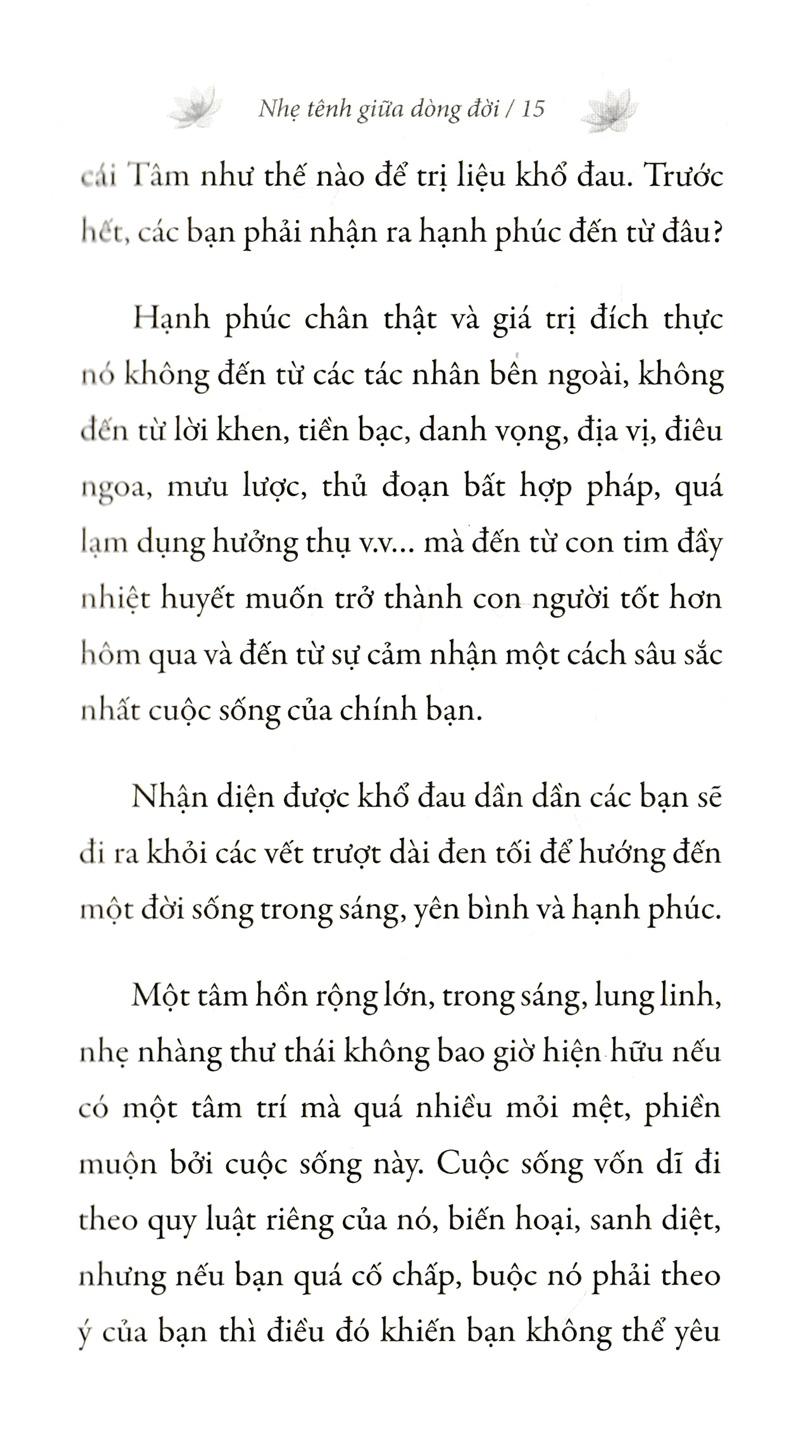 Nhẹ Tênh Giữa Dòng Đời