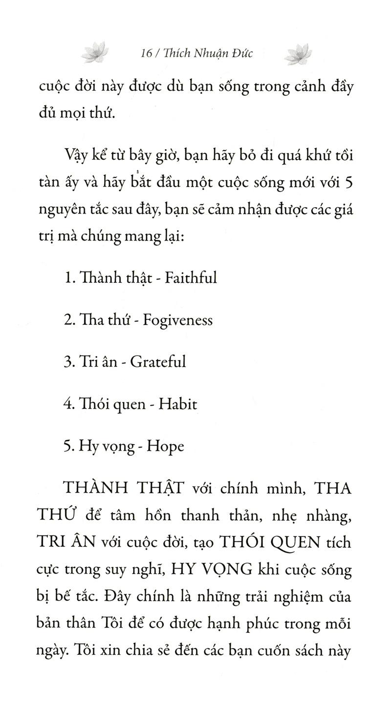 Nhẹ Tênh Giữa Dòng Đời