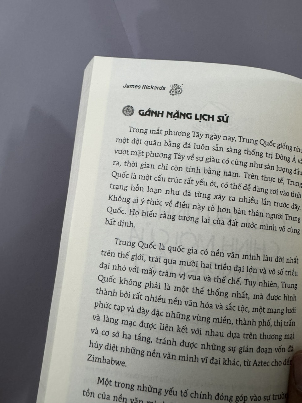 SỰ LỤI TÀN CỦA ĐỒNG TIỀN - James Rickards – Lại Hồng Vân dịch – Bách Việt – NXB Dân Trí